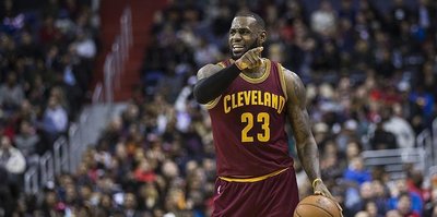 LeBron James becomes top scorer in NBA Playoffs history