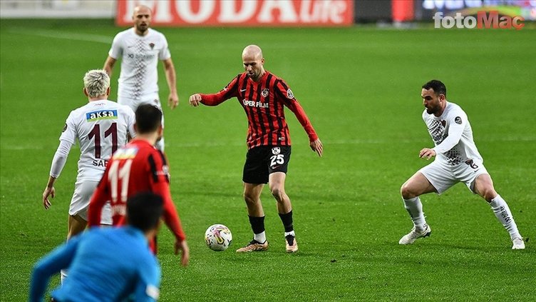 Deprem felaketi spor camiasını derinden sarstı!