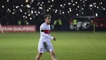 Kerem formayı kaptı