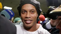 Ronaldinho 40. yaşına hapishanede girdi!