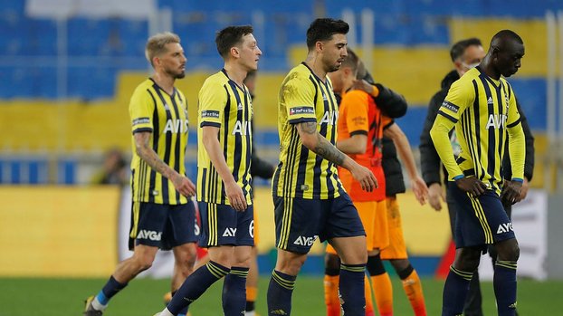 Fenerbahçe tarihi tersten yazıyor! 30 yıl sonra bir ilk #
