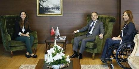 İpek Soylu'dan Bakan Kılıça ziyaret