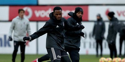 Larin antrenmana çıktı