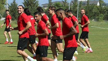 Antalya Demir'e bilendi