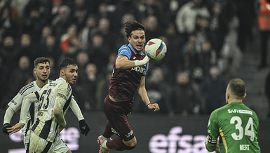 Trabzonspor'da Enis Destan pazarlığı! Transfer için o şart koşuldu