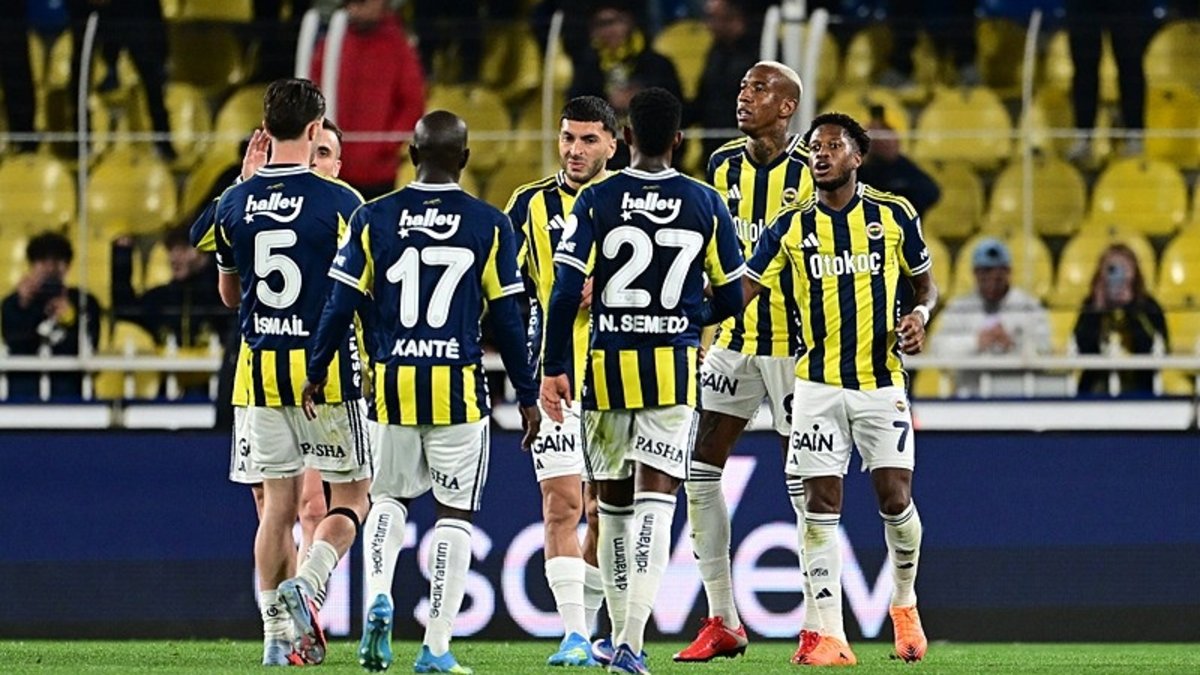 Fenerbahçe'de ilk ayrılık yolda! İşte yıldız ismin yeni adresi