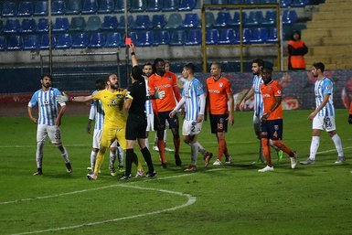Adana Demirspor - Başakşehir maçından kareler!