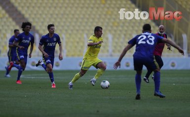 Dünyaca ünlü menajer müjdeyi verdi! Yıldız oyuncu Fenerbahçe’ye...