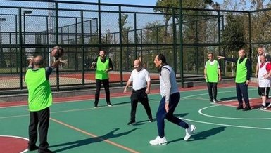 Başkan Recep Tayyip Erdoğan ile Hidayet Türkoğlu basketbol oynadı