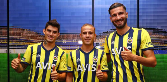 Transfer Sov Fenerbahce 2020 21 Sezonu Tescil Doneminde Kimleri Kadrosuna Katti Iste O 18 Isim