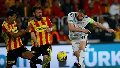 Burak Yılmaz Beto’na çarptı
