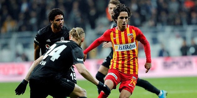 Emre’ye yakın ilgi