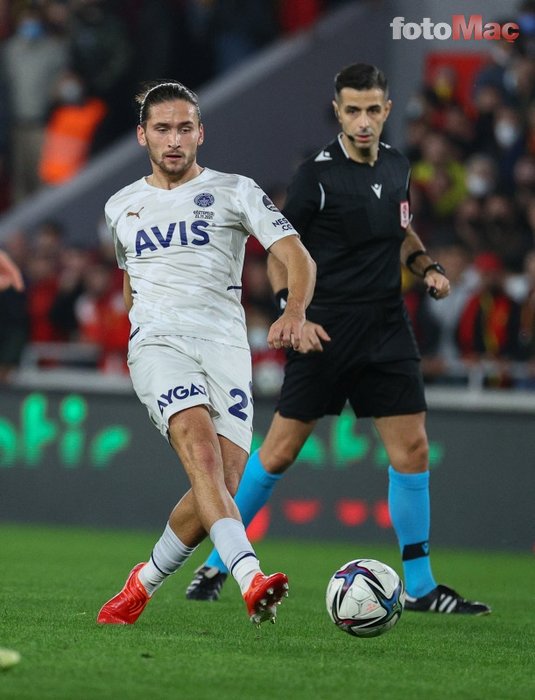 Fenerbahçeli Crespo'yu keşfeden Pedro Alves'ten transfer açıklaması! "Sevilla..."