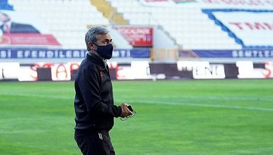 Son dakika spor haberi: Başakşehir Teknik Direktörü Aykut Kocaman’dan 5 değişiklik