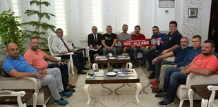 Taraftarlardan Uzunkaya’ya ziyaret