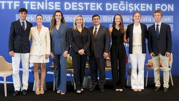 Tenise büyük destek