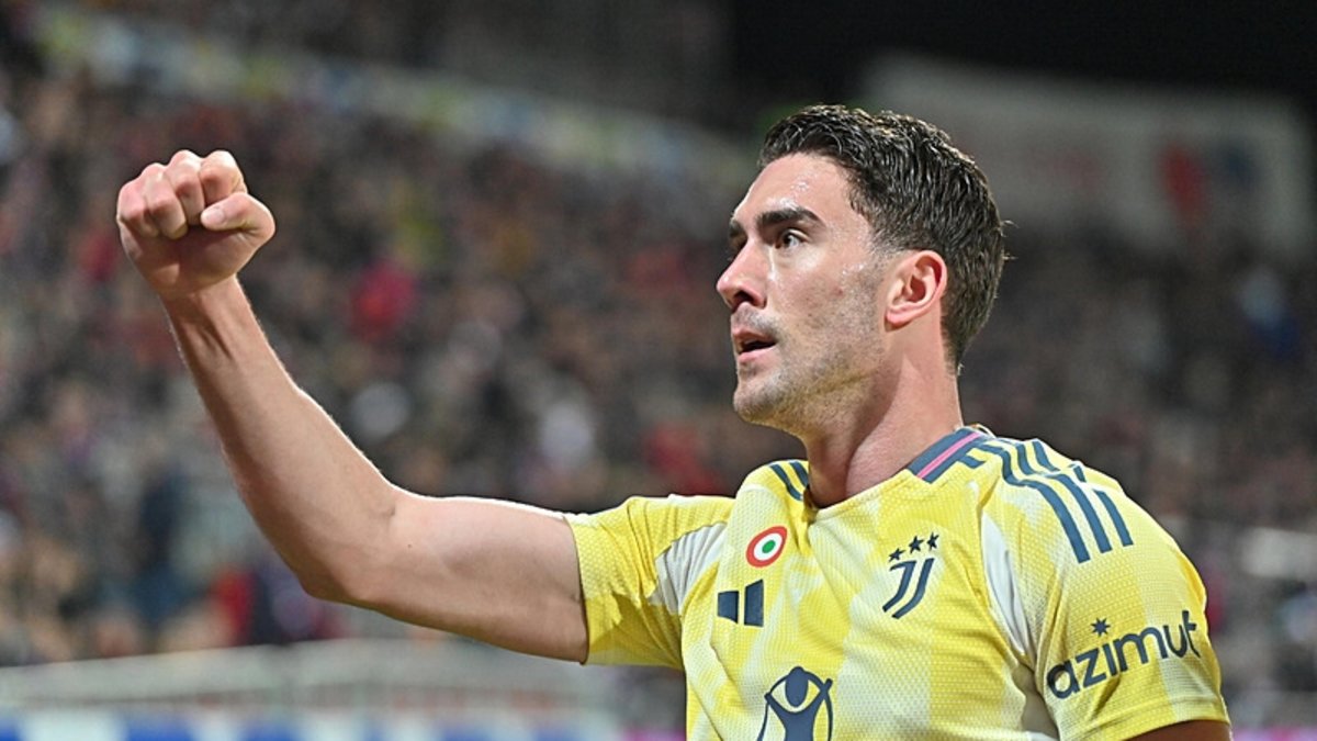 TRANSFER HABERİ-Fenerbahçe'den Vlahovic bombası! Mourinho'nun gözdesi için harekete geçildi