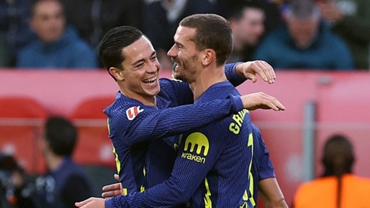 Raspadori’de  rakip Roma