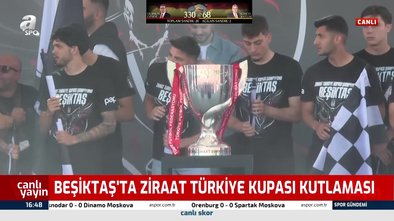 Beşiktaş şampiyonluğunu taraftarıyla birlikte kutladı!
