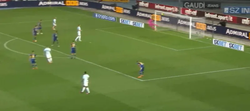 Hakan Çalhanoğlu'dan Verona Inter maçına damga vuran gol! - 3