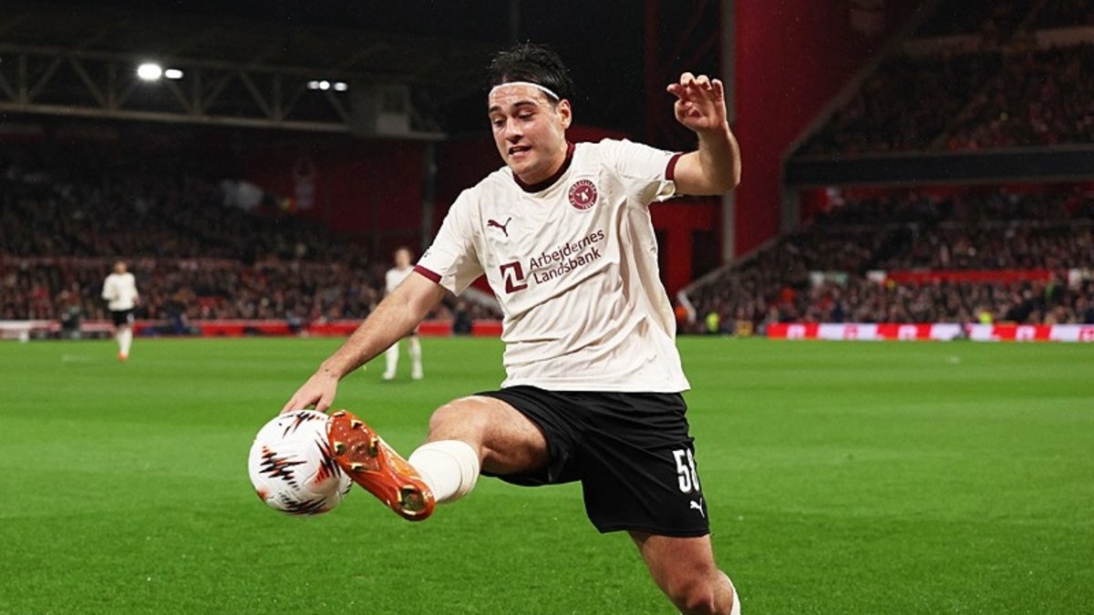 Trabzonspor'un gündemindeki Aral Şimşir'e Premier Lig'den 3 talip!