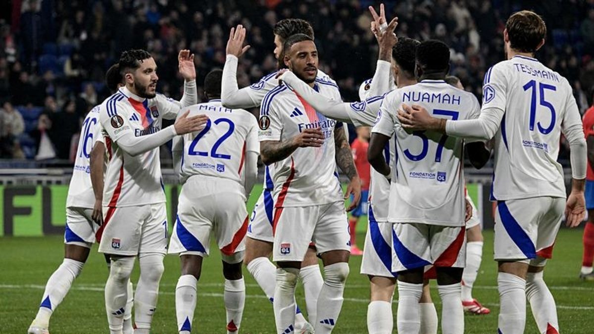 Olympique Lyon 4-0 FSCB (MAÇ SONUCU ÖZET)