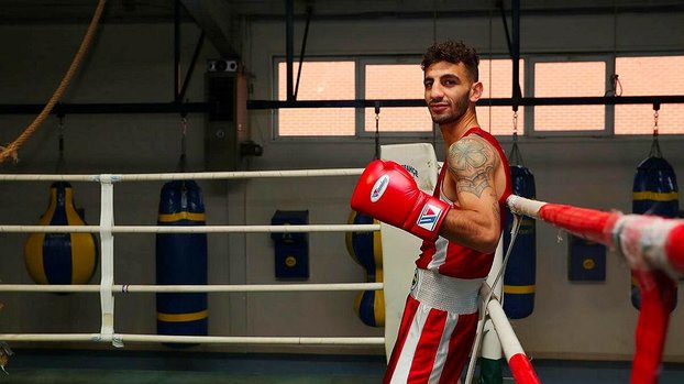 Milli boksör Batuhan Çiftçi 19. Akdeniz Oyunları'nda altın madalyaya uzandı!