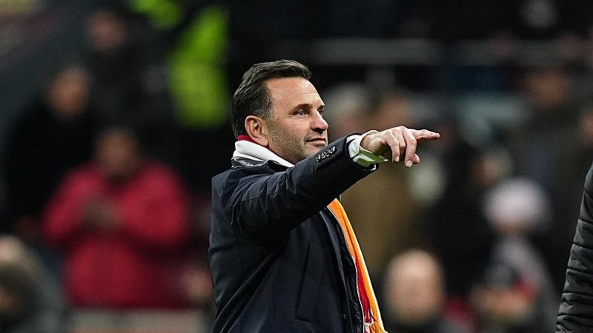 Galatasaray'da Okan Buruk: Derbide düşünebileceğim... Galatasaray'da Okan Buruk: Derbide düşünebileceğim...
