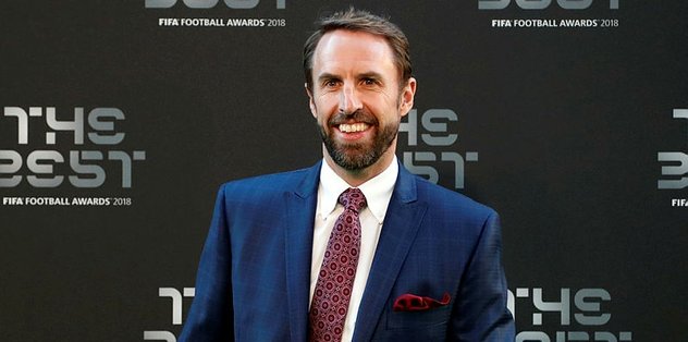 İngiltere Southgate'in sözleşmesini uzattı