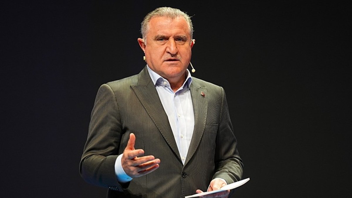 Gençlik ve Spor Bakanı Osman Aşkın Bak: Türkiye bir spor ülkesi olma yolunda hızla ilerliyor
