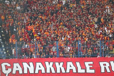 Galatasaraylılar, Fenerbahçe ile fena dalga geçti
