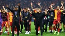 Tüm dünya kimin daha büyük olduğunu gördü!