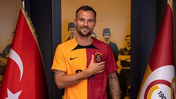 Seferovic resmen Galatasaray'da! İşte sözleşme detayları...
