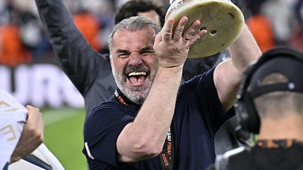 Ange Postecoglou: Kökleri Anadolu'ya kadar uzanan bir başarı hikayesi Ange Postecoglou: Kökleri Anadolu'ya kadar uzanan bir başarı hikayesi