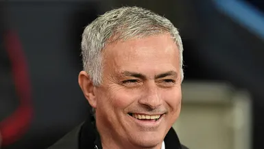 Mourinho'ya altın kontrat! Maaşı belli oldu