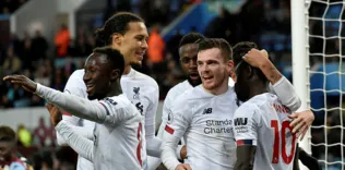 Lider Liverpool uzatmalarda güldü