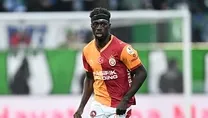 İki futbolcu sınırda
