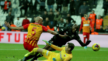 Beşiktaş’ın gol anonsu engellere takılmayan Buket Durmuş’tan