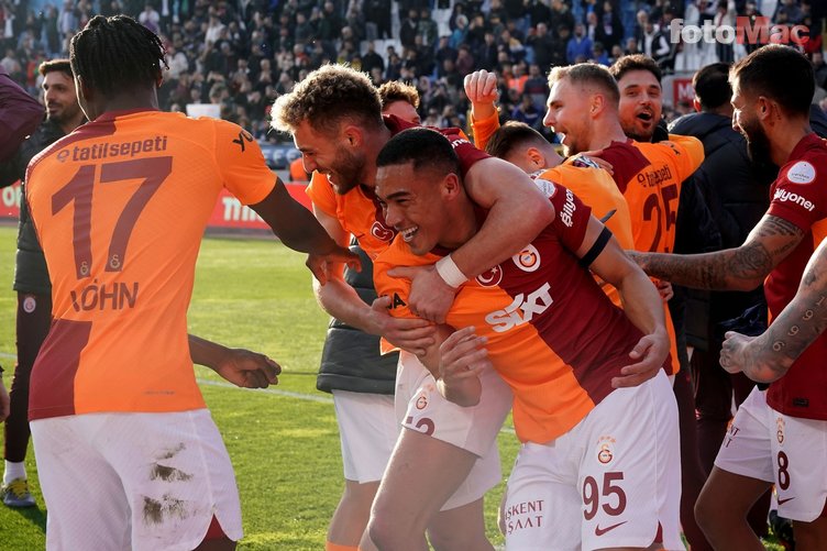 Galatasaray bombayı patlatıyor! Transferi menajeri açıkladı