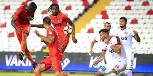 İlk galibiyetini aldı