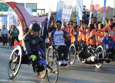 Vodafone 41. İstanbul Maratonu’ndan renkli kareler