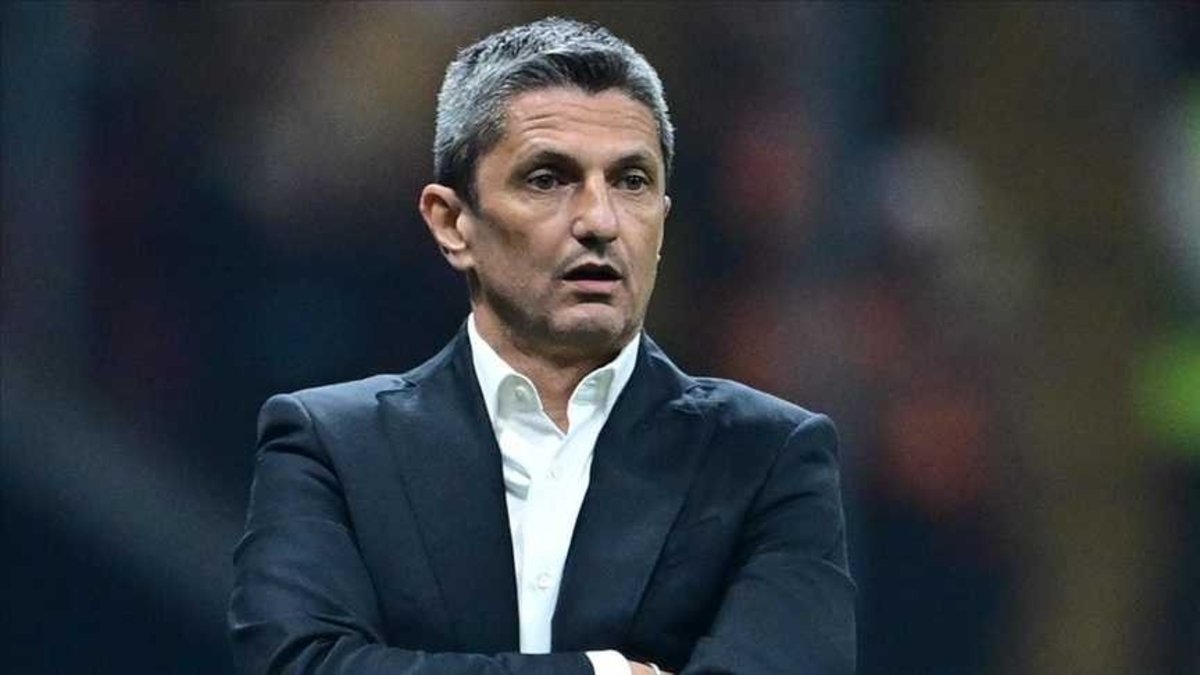 Yalçın gitti favori Lucescu