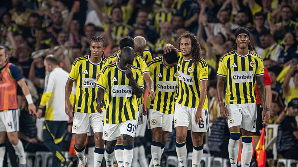 Yapay Zeka Fenerbahçe-Lyon Maçını Tahmin Etti! Tur Şansları Belli Oldu