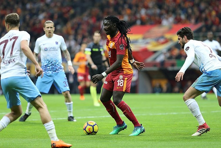 Galatasaray, Trabzonspor'un Avrupa hayalini de tehlikeye attı