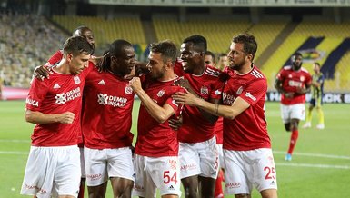 Fenerbahce 1 2 Sivasspor Mac Sonucu Son Dakika Super Lig Haberleri Fotomac