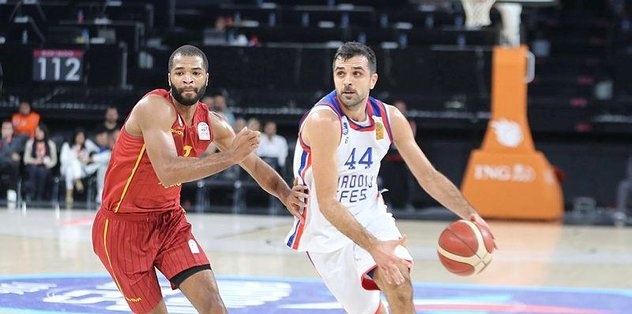 Efes farklı yendi