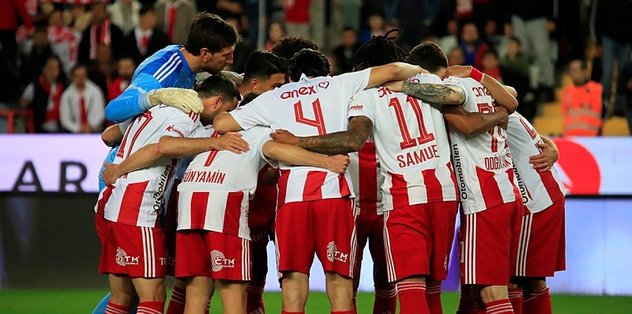 Antalyaspor’da büyük kriz