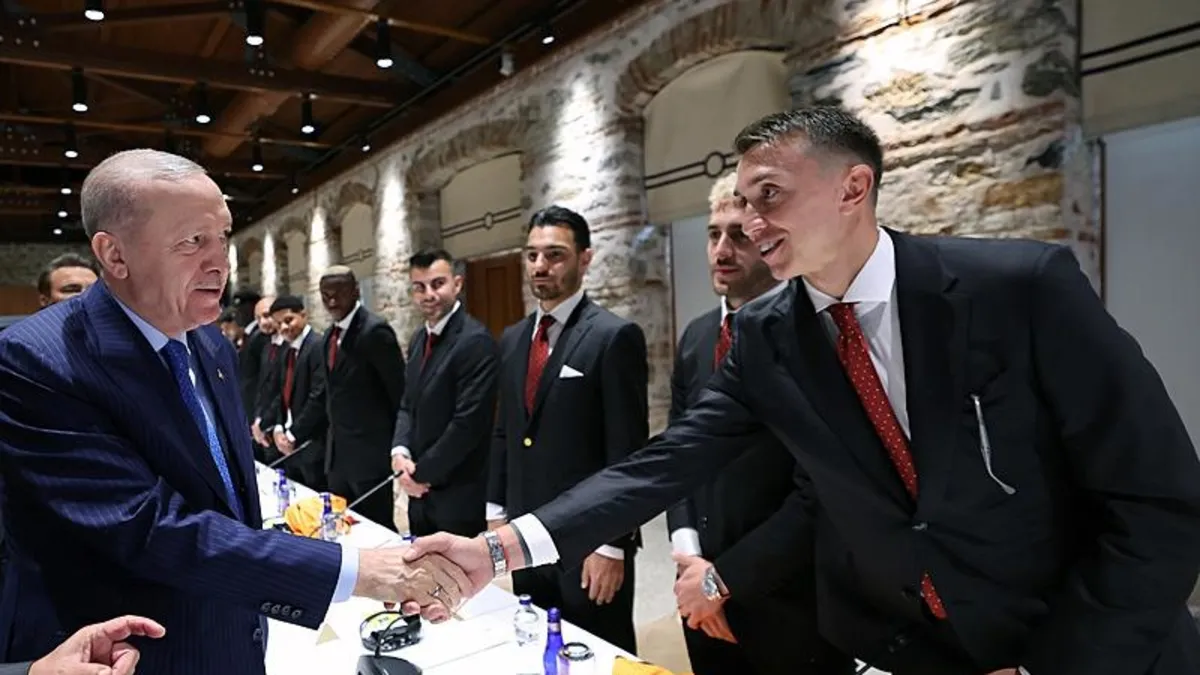 Başkan Recep Tayyip Erdoğan Galatasaray'ı kabul etti