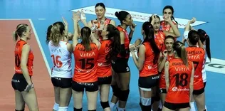 CEV Şampiyonlar Ligi’nde dörtlü finale yükseldi