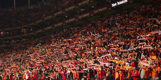 Galatasaray'dan derbi öncesi taraftara büyük müjde!